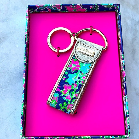 LILLY PULITZER KEY FOB BRASS GOLD LEATHER CANVAS FLORAL NIB - Picture 3 of 4